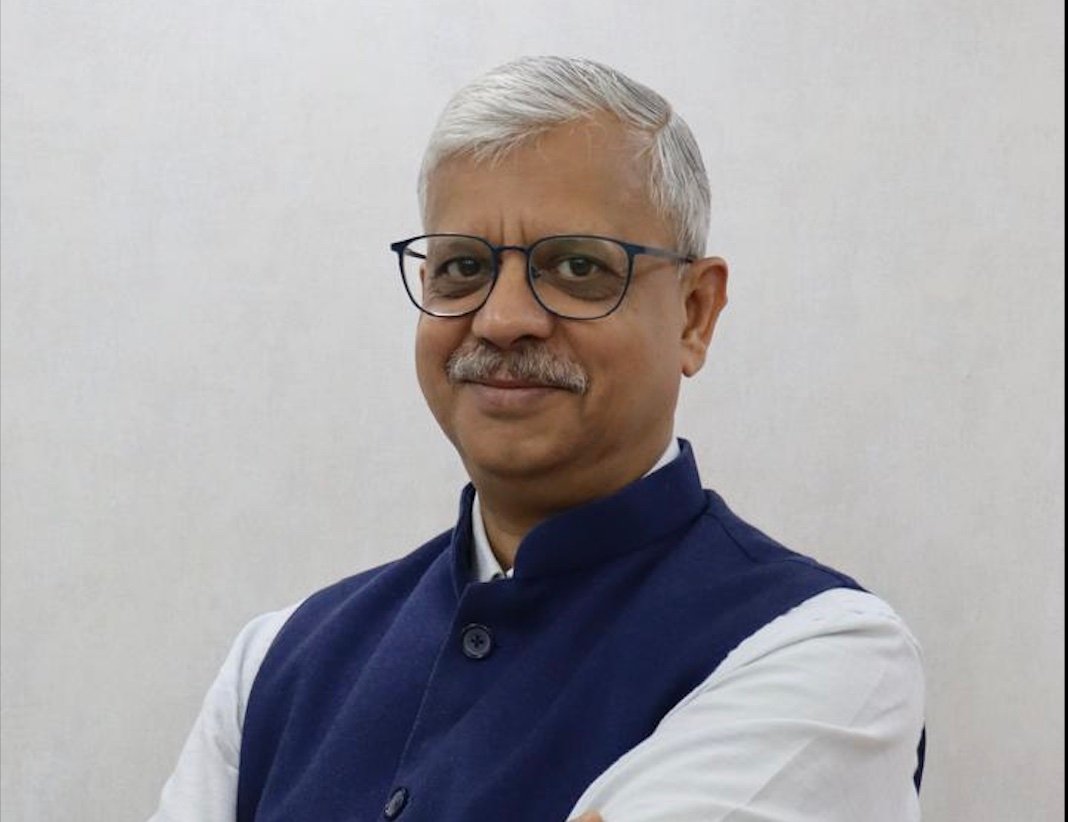 Dr. Dhananjay Gupta speaking at the DOA 1st Quarterly Meet 2026